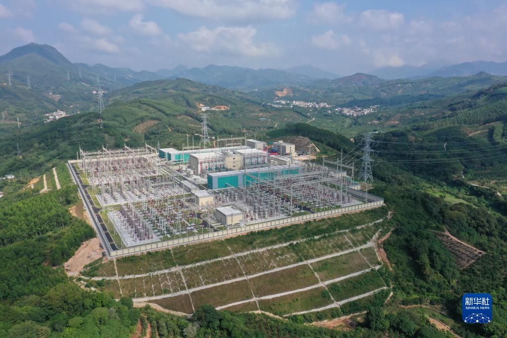 9月30日拍攝的位於福建漳州的閩粵電力聯網工程（無人機照片）。