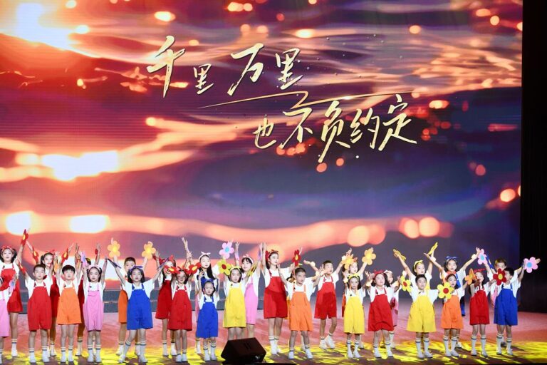 海峽論壇16載 兩岸童聲唱響《同根謠》