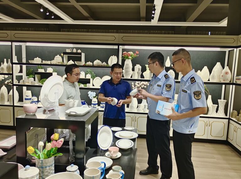 引導企業申報專利、商標