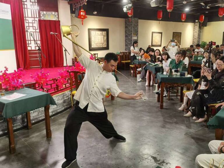 活動現場的茶藝表演。