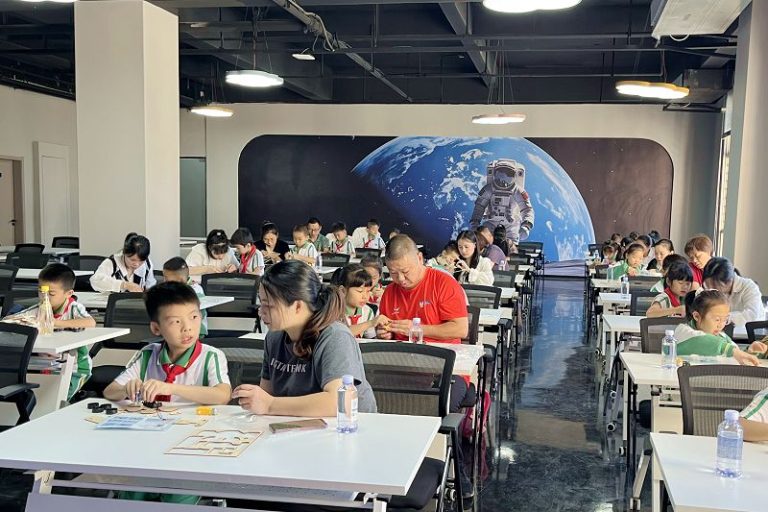 特色航天主題科技DIY體驗