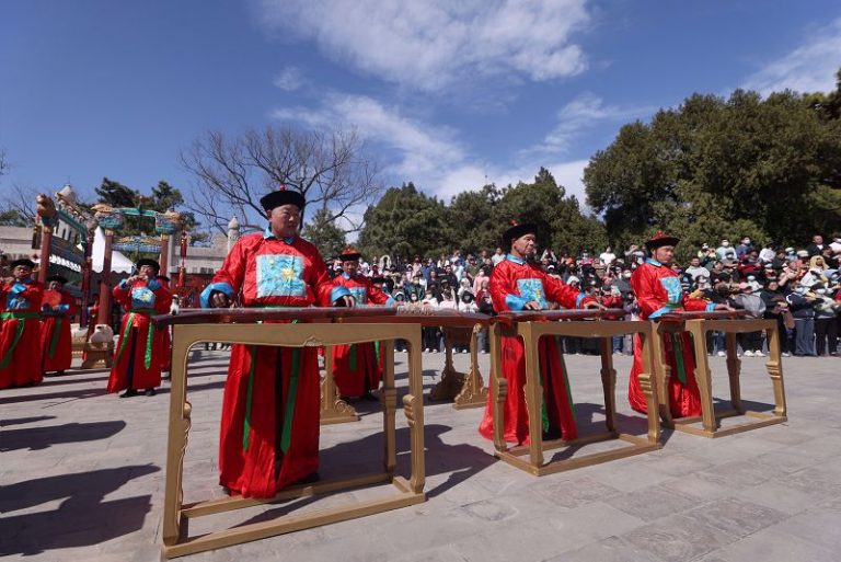 北京日壇公園圜壇重現百年祭日典儀