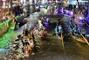 福建三溪 夜賽龍舟熱鬧非凡