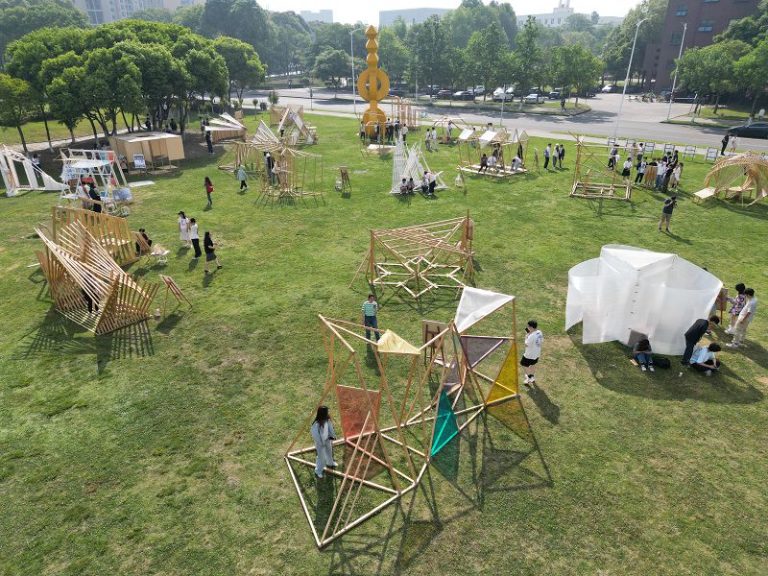 圖為參加第十一屆「天府建造節」的設計作品亮相。（中新社）