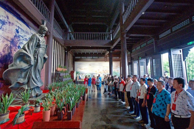 兩岸同胞端午祭屈原