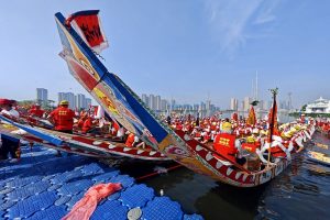 木蘭溪上百舸爭流 福建莆田舉行龍舟民俗活動​