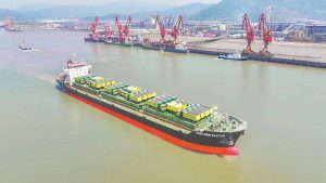 30輛新能源礦卡乘船出海