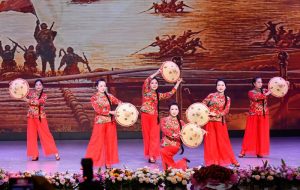 多彩明月藝術團 以藝術之名禮讚勝利 銘記抗戰光輝歷史