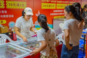 雙節同慶促消費 「0593寧德號」食尚狂歡開幕