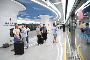 福州濱海快線開始載客運營