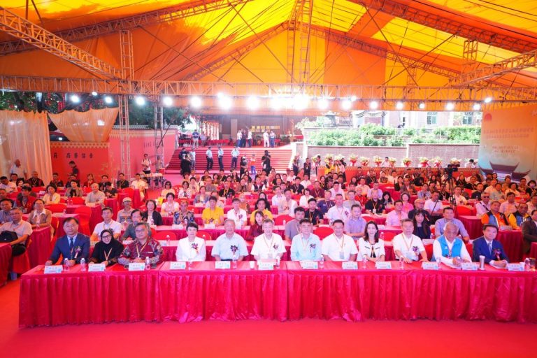 閩臺青草藥文化盛會 在廈門海滄慈濟北宮舉行