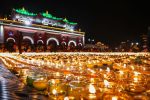 塔爾寺燃燈日吸引青年「雲」祈福