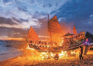 非遺「送王船」在廈啟航