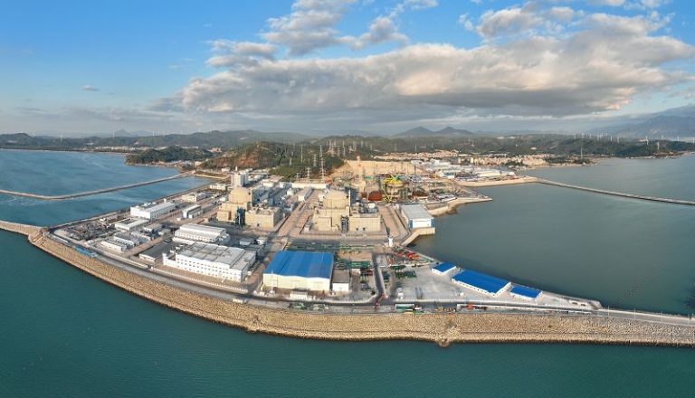 建設中的漳州核電廠（一台全景照片）。