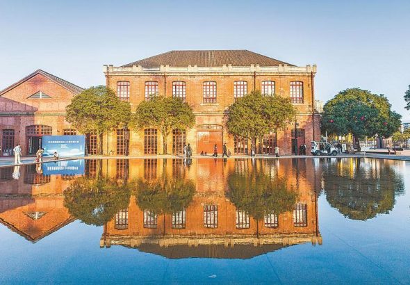 建於1867年的馬尾船政繪事院和輪機車間，近年來作為工業遺產被活化利用。