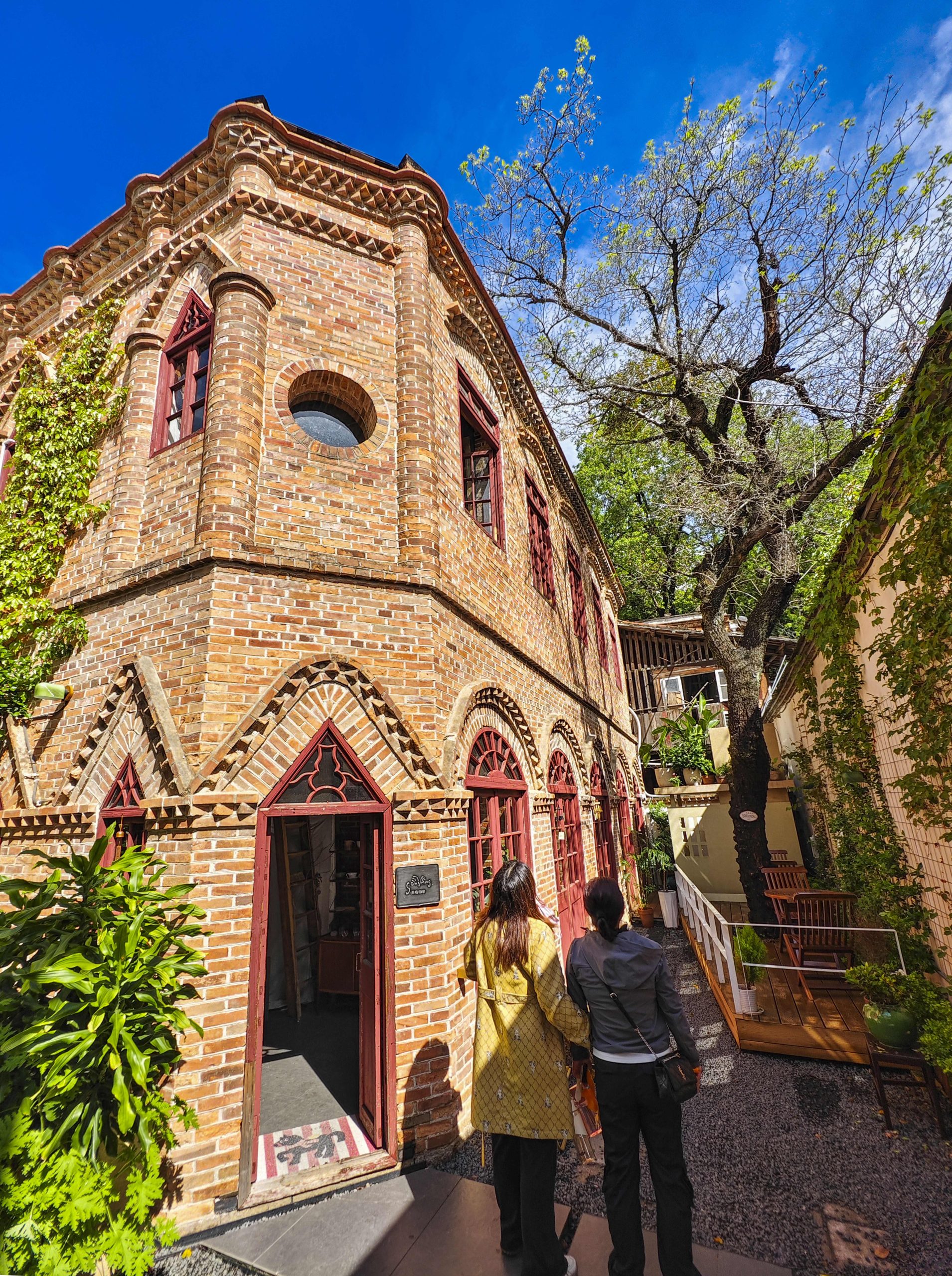 ¸£ÖÝ£ºÈý·»ÆßÏï Á÷ËÕ»¨¿ª£¨4£©