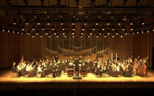 4月1日，杭台兩地春季交流音樂會在杭州舉行，兩岸樂團同台演奏。