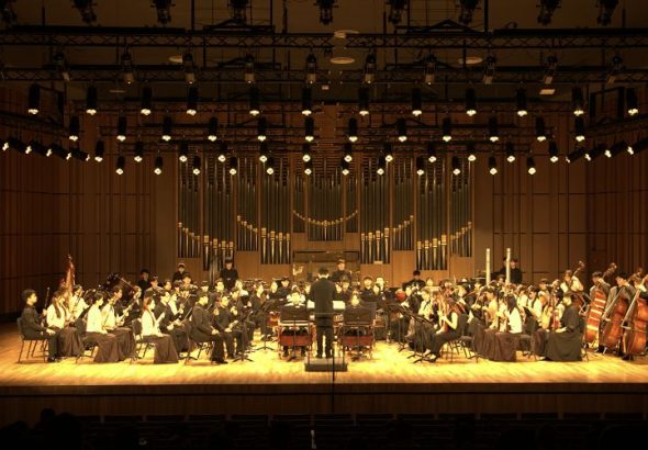 4月1日，杭台兩地春季交流音樂會在杭州舉行，兩岸樂團同台演奏。