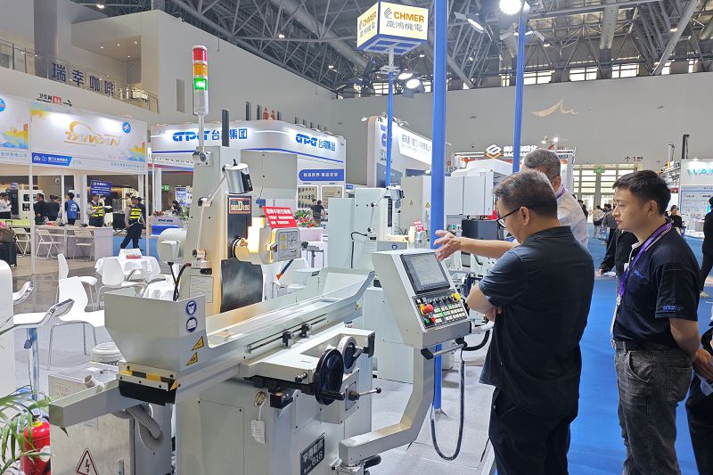 4月9日，2026廈門工業博覽會暨第30屆海峽兩岸機械電子商品交易會開幕，吸引多家台企參展。