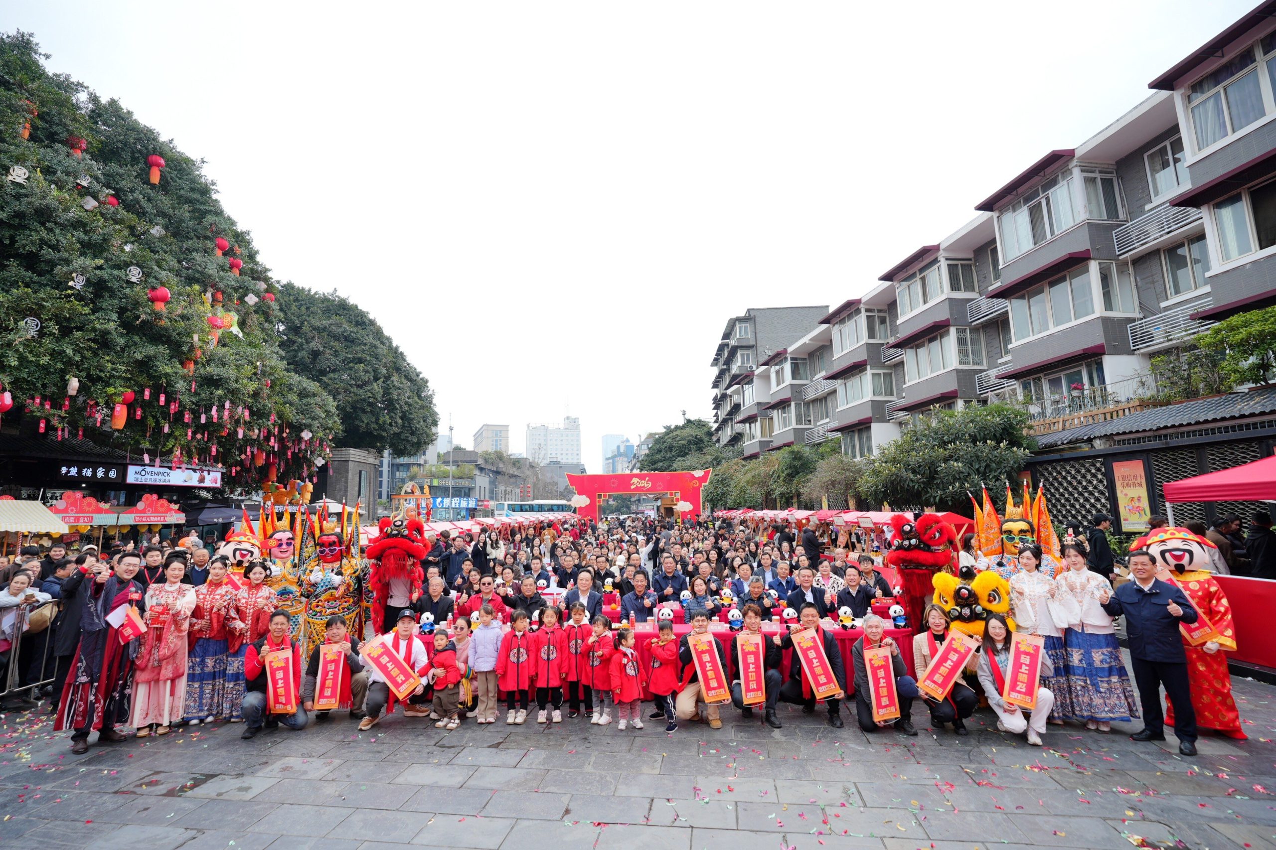 前往大陸這十年