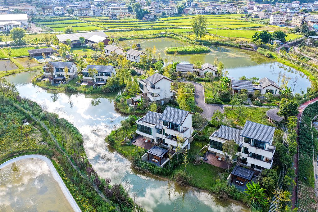 重慶市豐都縣包鸞鎮景色（無人機照片）。