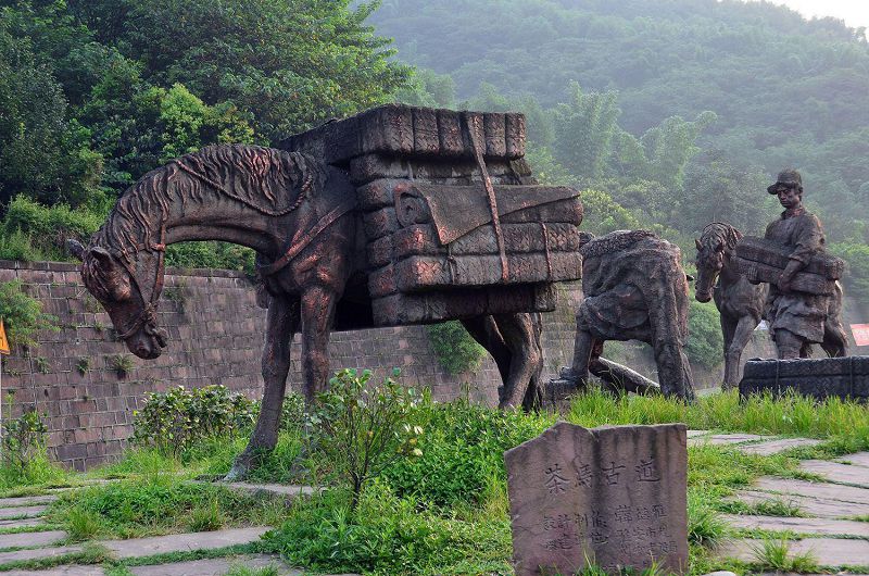 茶馬古道雕塑